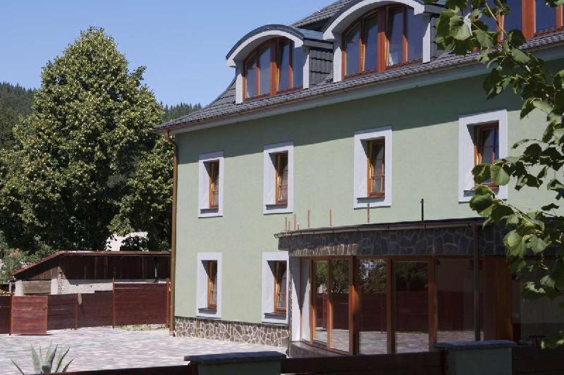 Penzion Stara Fara Makov Esterno foto